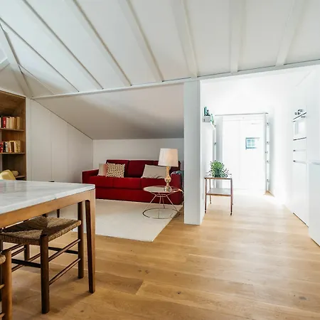 The Lisboans * Лісабон